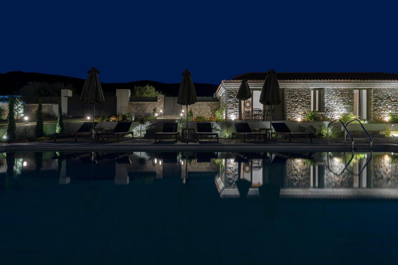 Lichnos Luxury Suites Sourpi Екстер'єр фото