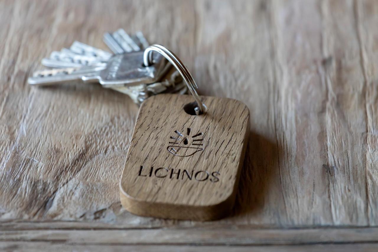 Lichnos Luxury Suites Sourpi Екстер'єр фото
