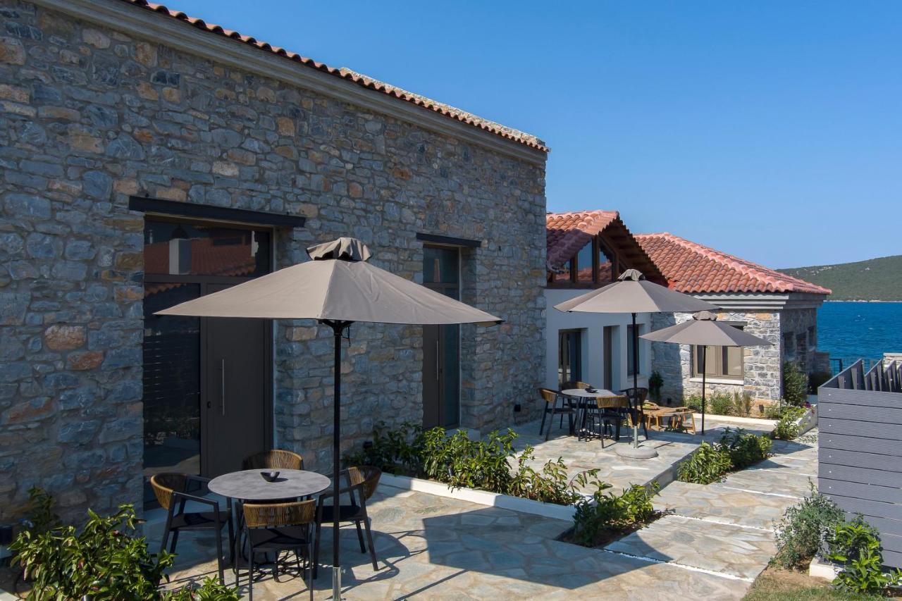 Lichnos Luxury Suites Sourpi Екстер'єр фото